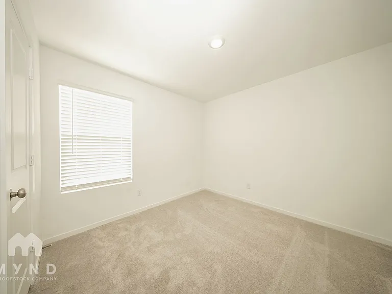 9716 NW 124th St — Photo 14
