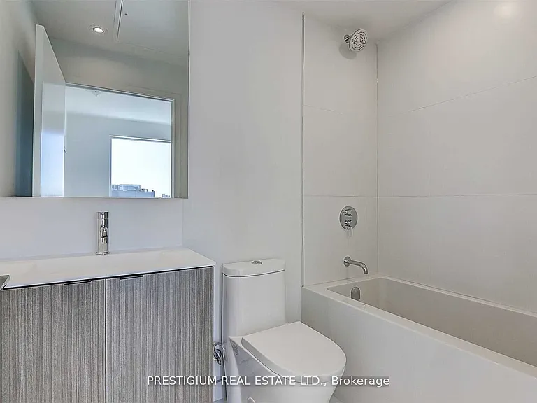 20 Edward St #804 — Photo 21