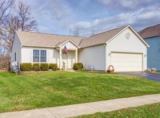 360 Pataskala Ridge Dr, Pataskala, OH 43062