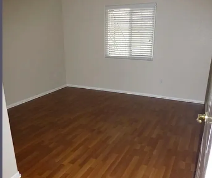 Secondary bedroom
