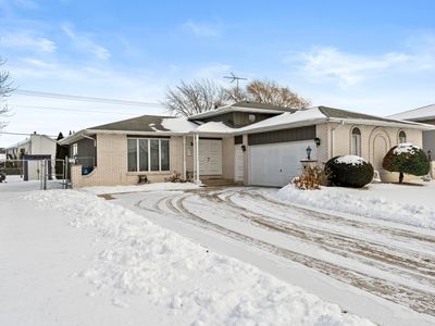 9745 Harrison St, Crown Point, IN, 46307