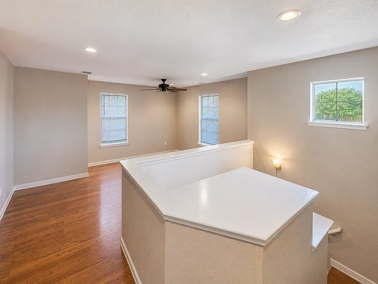 5900 Stone Mountain Rd — Photo 6