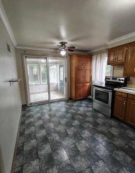 425 Bardon St #A — Photo 4
