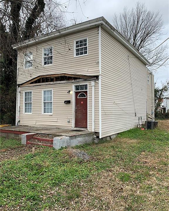 1st image of 1021 Upper Appomattox St