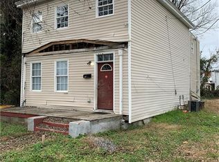 1021 Upper Appomattox St, Petersburg, VA 23803