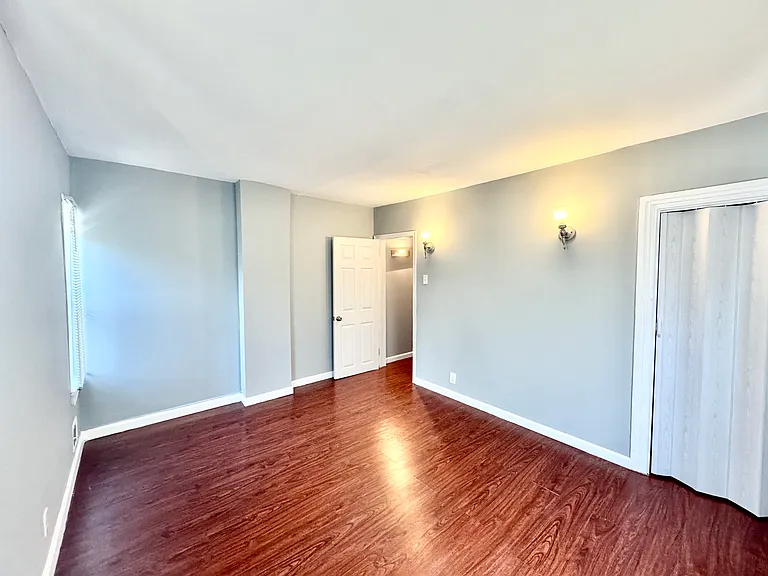 399 Stewart Ave — Photo 8