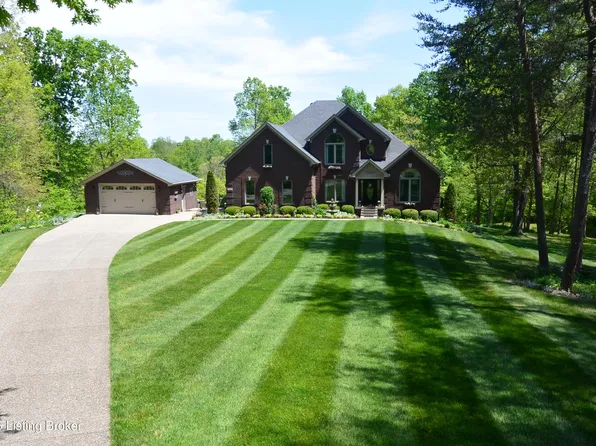 1464 E Sanders Ln, Mount Washington, KY 40047