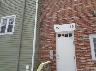 5 Woodside Ave APT 59, New Fairfield, CT