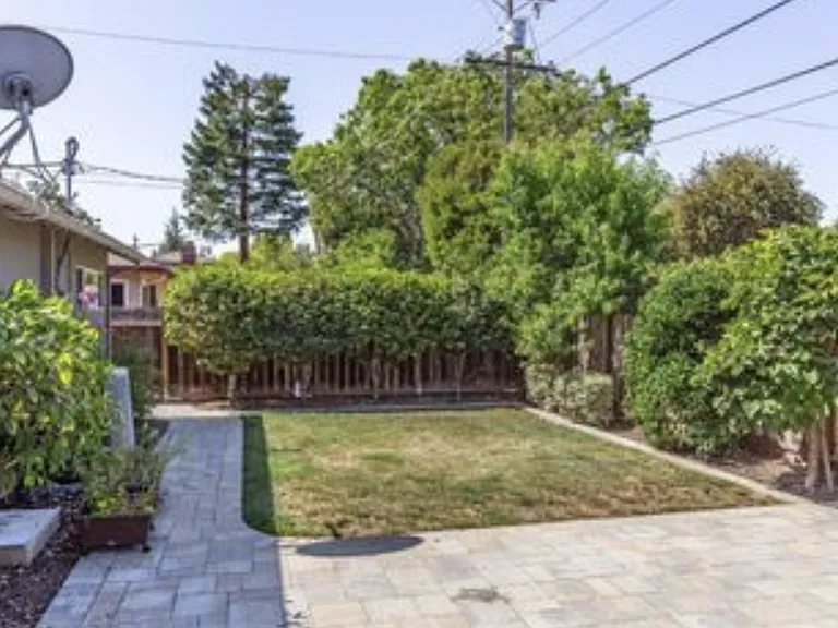 1666 Lee Dr — Photo 19