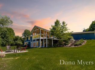 8949 River Ridge Dr SE, Middleville, MI 49333