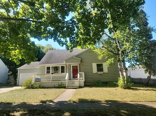 1211 N Dewitt St, Bay City, MI 48706