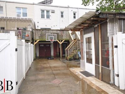 1677 East 34, Brooklyn, NY, 11234