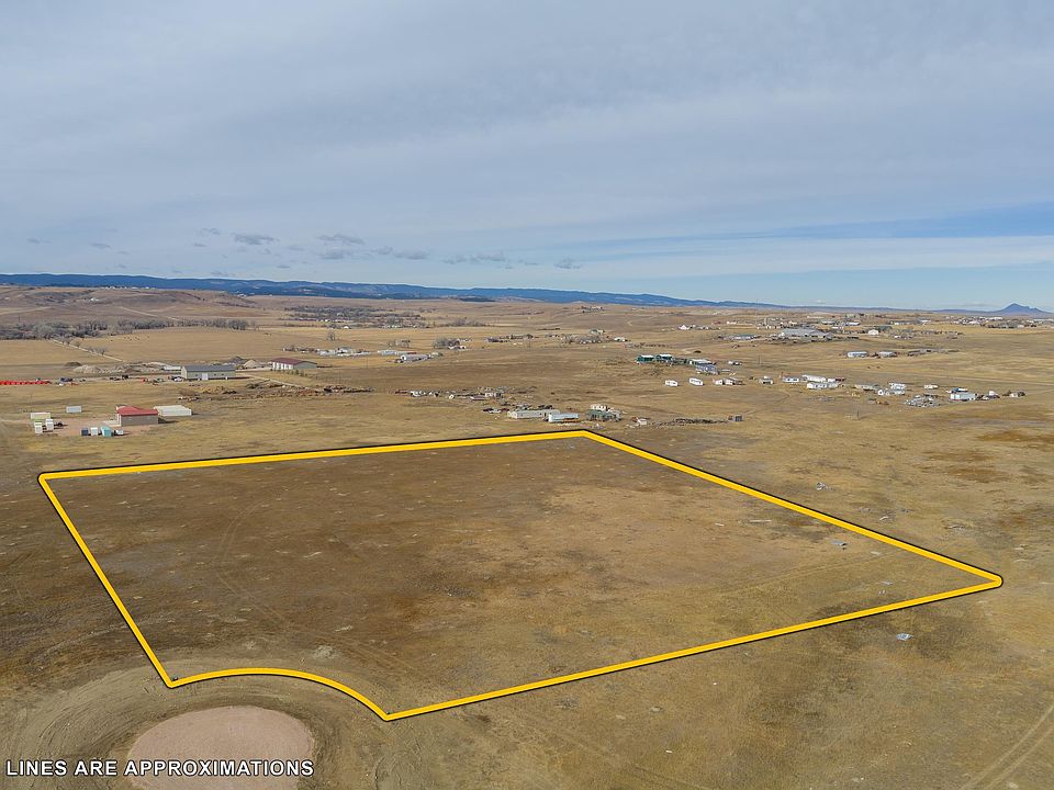 1st image of 4 SW Ell Cir