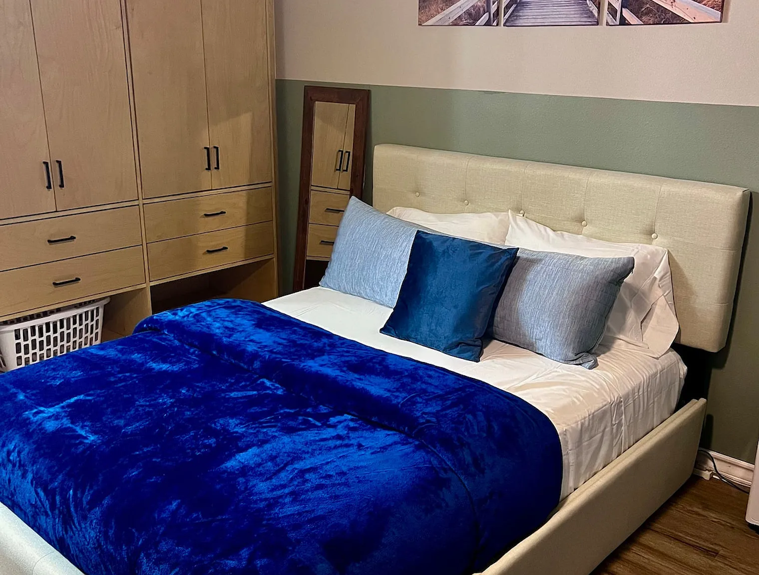 1 bed, 1.0 bath, $2,669 — Photo 3