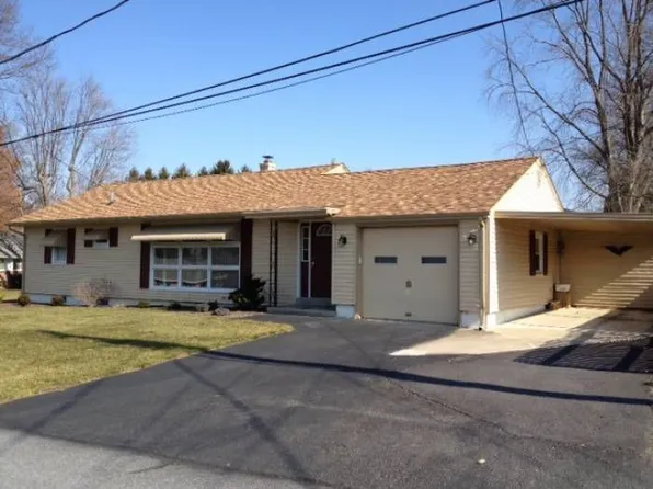 21 N Wood Rd, Lancaster, PA 17602