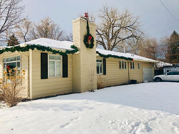 3rd image of 3107 S Vine Ct