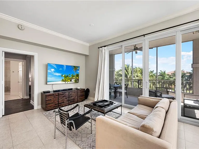 2738 Tiburon Blvd E #B-406 — Photo 6