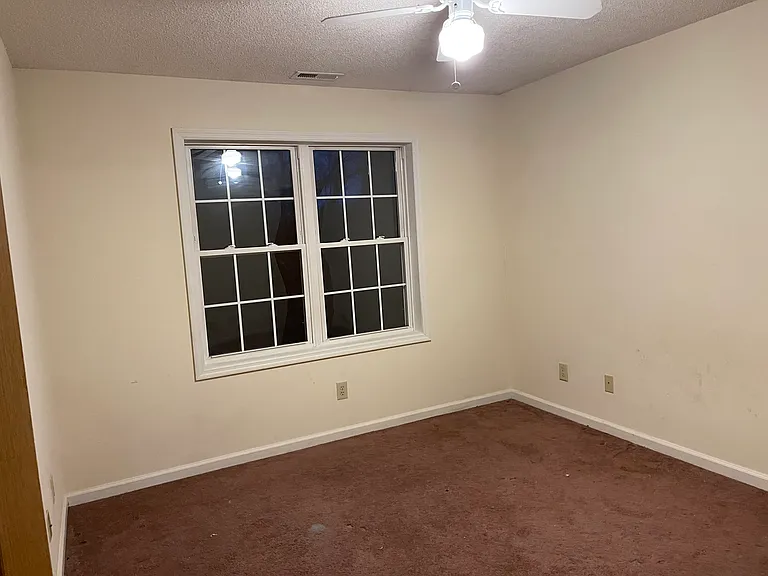 4 Spyglass Hl — Photo 5
