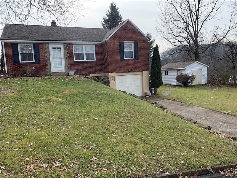 1st image of 15 Meadowbrook Ave