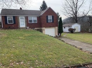 15 Meadowbrook Ave, Greensburg, PA 15601