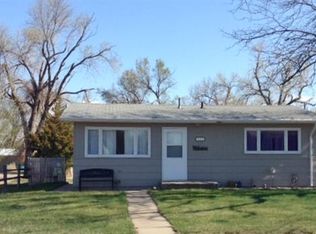 109 E 4th Ave, Fort Pierre, SD 57532