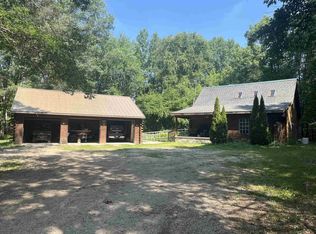 10090 Snowbowl Rd, Houghton Lake, MI 48629