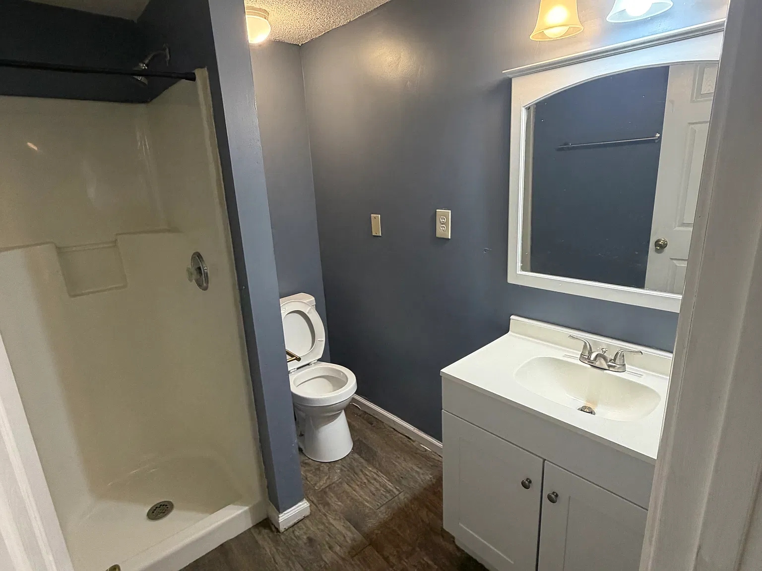 Studio, 324 sqft, $1,150 — Photo 4