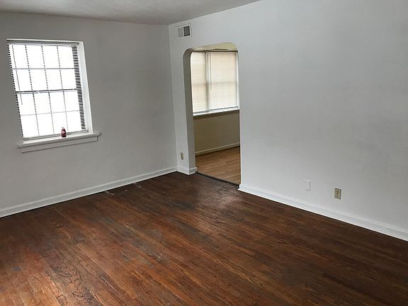 3rd image of 999 Cleveland Ave APT 1