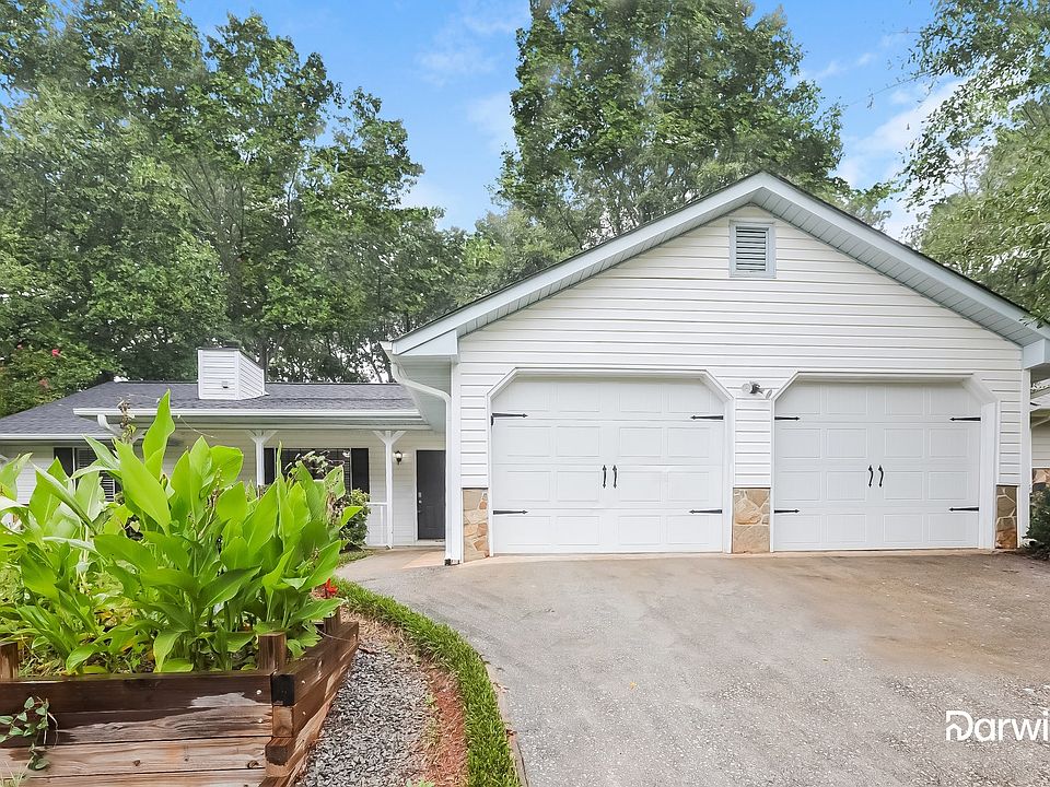 1st image of 3621 Quail Hollow Trl