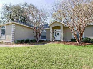 964 Summerbrooke Dr, Tallahassee, FL 32312