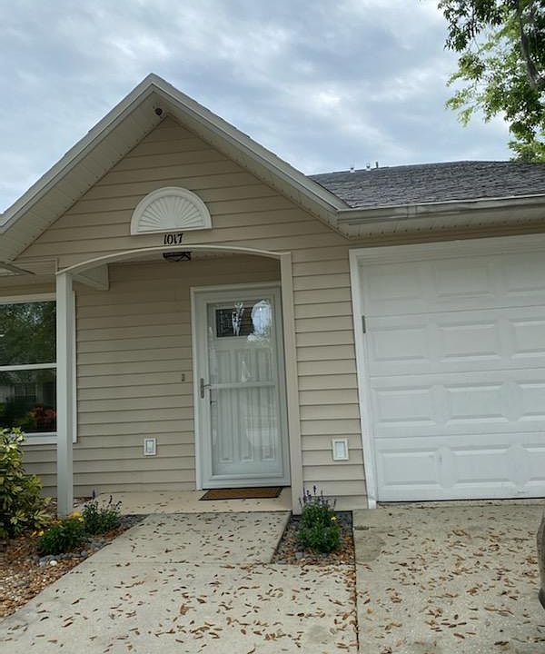 1st image of 1017 Grand Hickory Cir