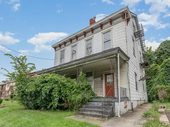 3948 Vine St, Cincinnati, OH 45217