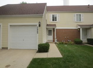 7669 Weymouth Cir, Hanover Park, IL 60133