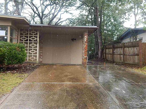 4th image of 1110 Marys Dr