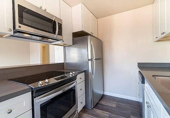 5th image of 517 Blossom Hill Rd APT A13