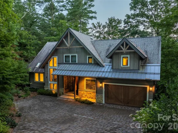 64 Bee Tree Way, Lake Toxaway, NC 28747