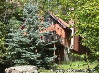 1377 Woodview Ter, Lake Ariel, PA 18436