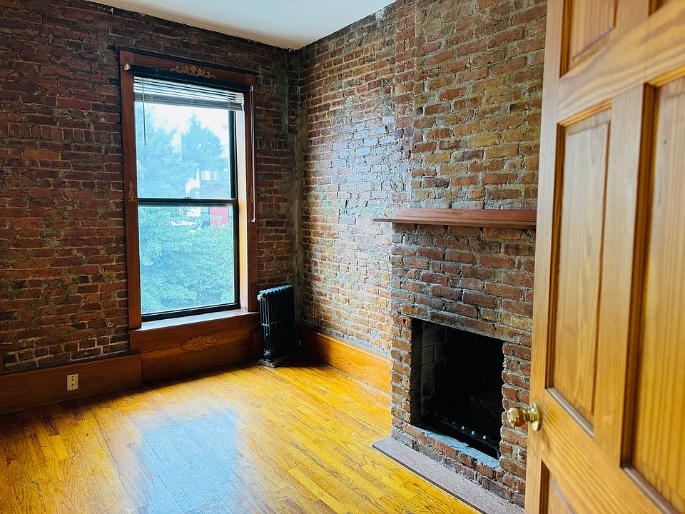 1st image of 336 12th St #3