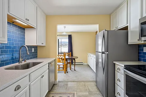 110 Carriage Rd #8 Photo 1