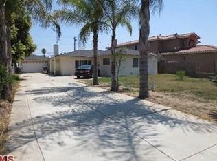 930 W Grovecenter St, Covina, CA 91722
