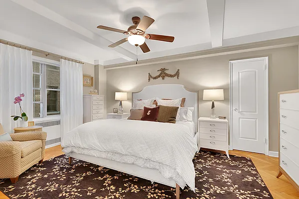 Sold by Corcoran | media 8