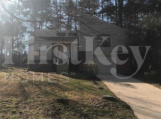 6104 Plum Crest Rd, Douglasville, GA 30135