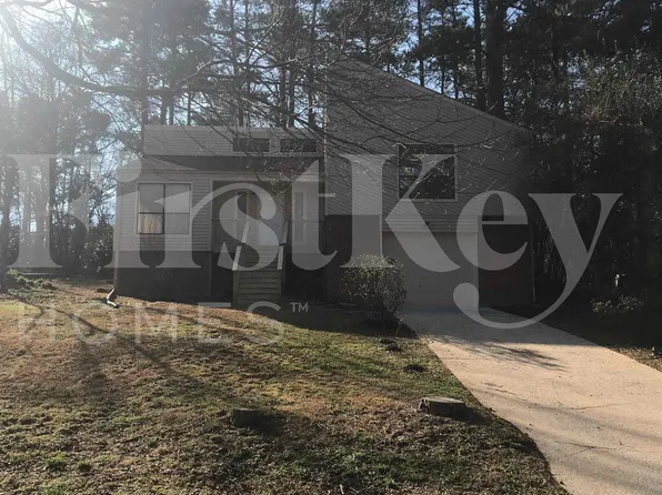 6104 Plum Crest Rd, Douglasville, GA 30135