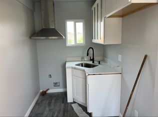 2638 3/4 Pine Pl, South Gate, CA 90280