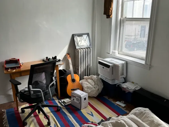 1697 Cambridge St, Cambridge, MA