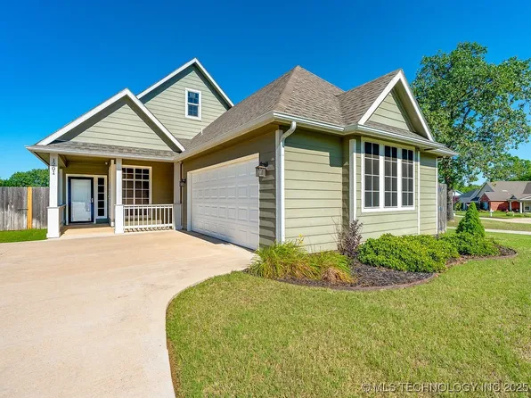 1201 Marley Way, Ada, OK 74820