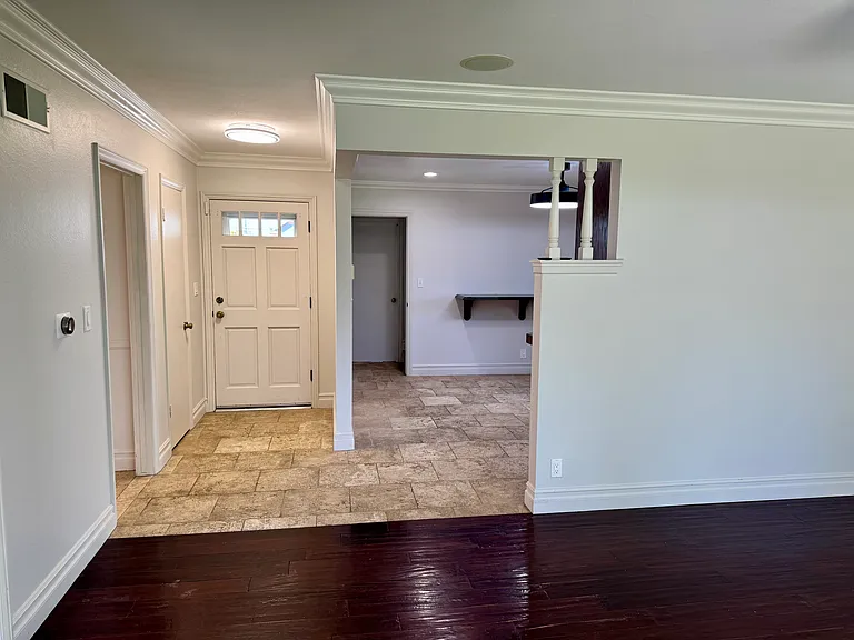 8592 La Casita Ave — Photo 2