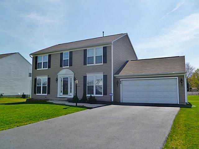 1st image of 66 Kinglet Dr