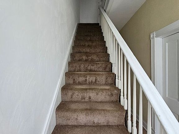 3rd image of 509 Mt Vernon Ave