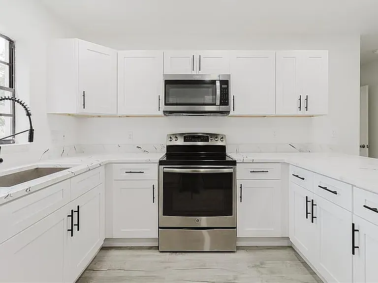 3014 S West Shore Blvd — Photo 11